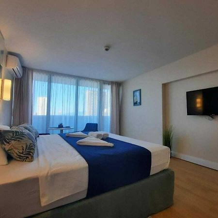 Aparthotel Orbi City Sea View Batumi Exterior photo