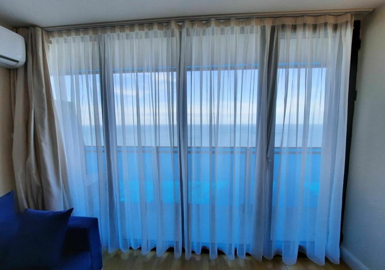 Aparthotel Orbi City Sea View Batumi Exterior photo